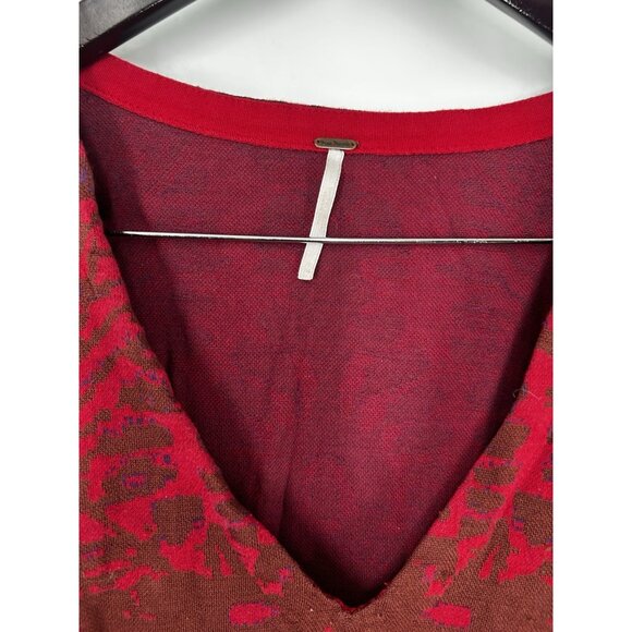 Free People Sweater Dress Womens Xl  Music Lyrics Mini Bishop Sleeve Boho Red - Picture 2 of 5